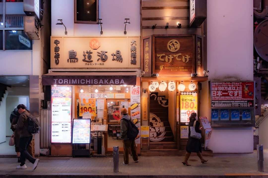 雷喜报岳云鹏演技出戏？《长安的荔枝》剧版为何不如影版